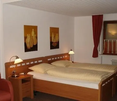 فندق Westfeld 3*